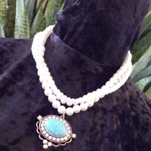 Elegant White Faux Pearl and Turquoise & Pearl Pendant Necklace 18 In.